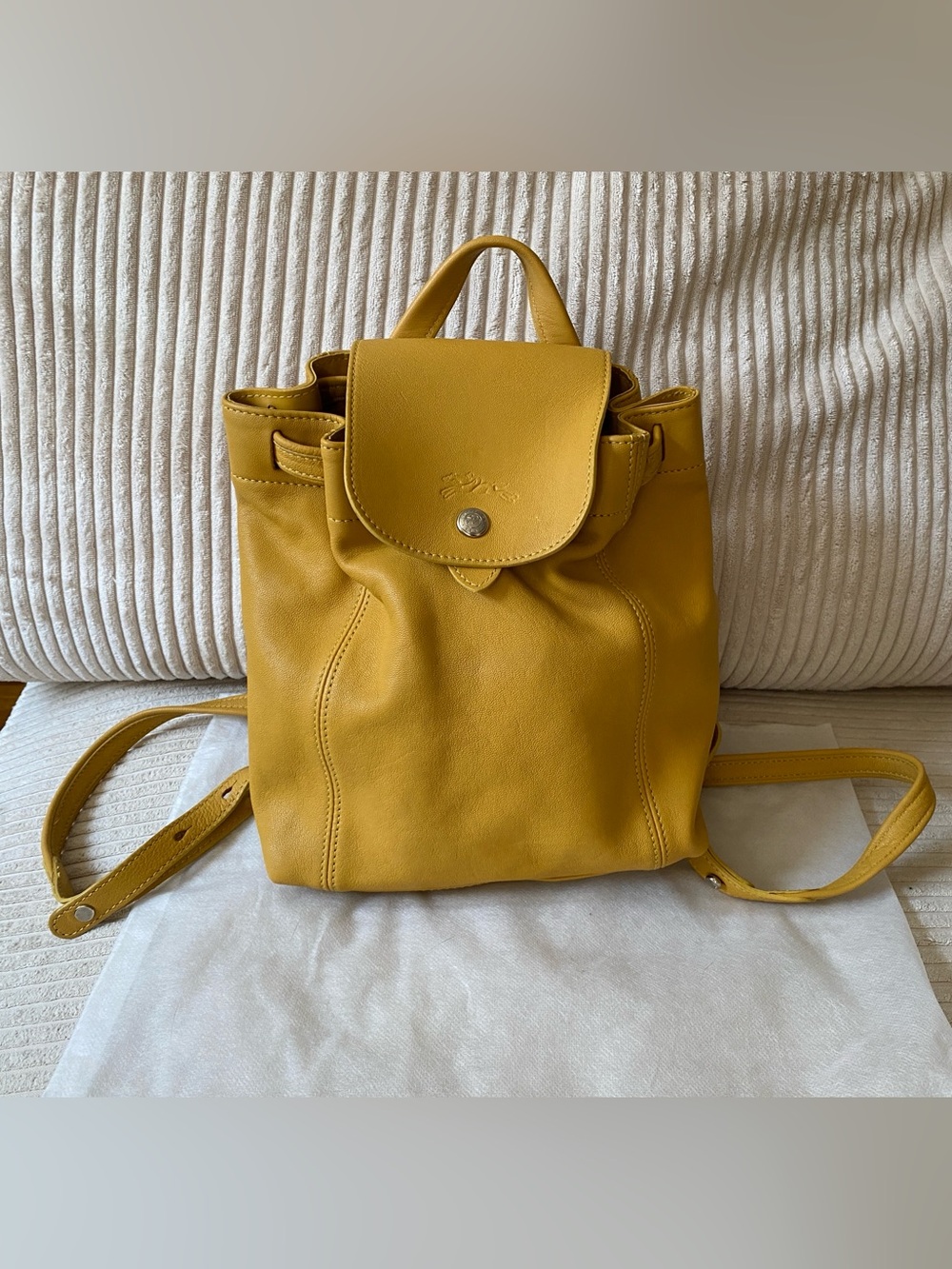 EUC Longchamp Le Pliage Cuir Yellow leather backpack